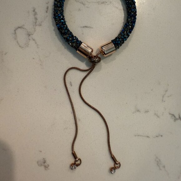 Crystal Energy Bracelet with Swarovski Crystal ends - Picture 4 of 6